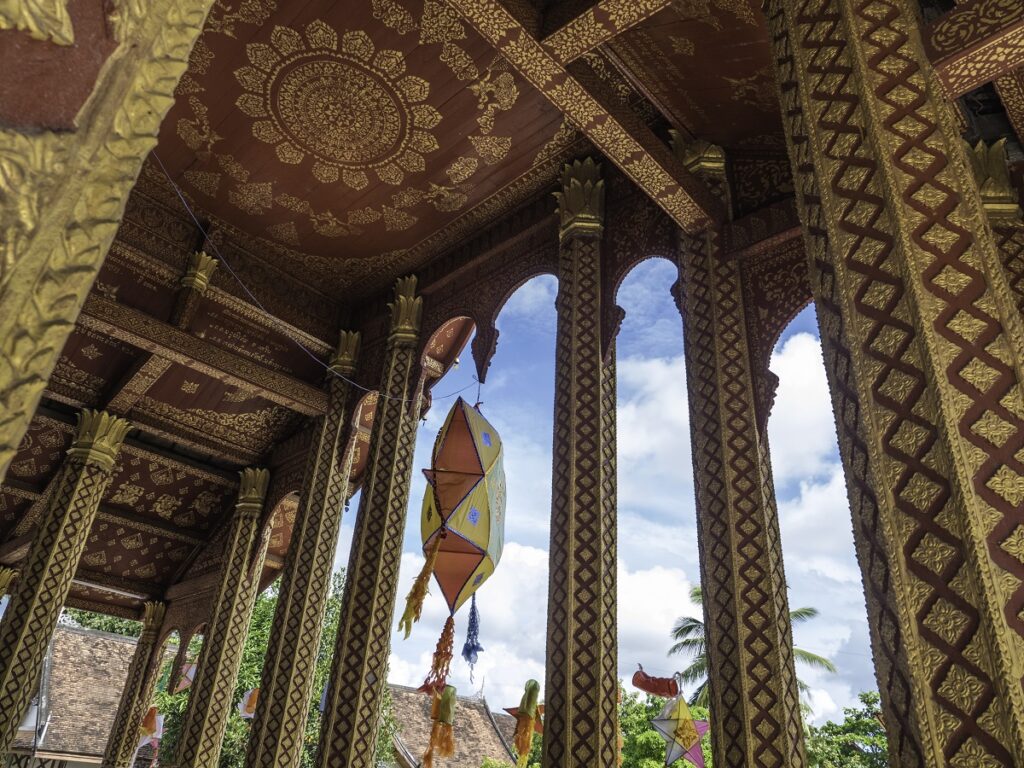 Wat Mano-8